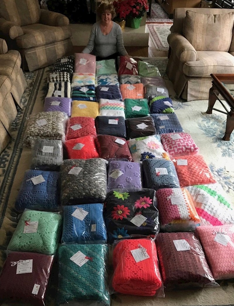 "Moja mama plete i poklanja deke bolesnoj djeci"