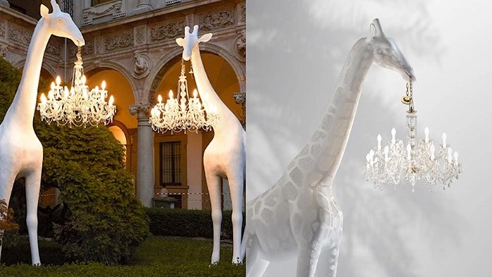 Od sada možete kupiti žirafu u realnoj veličini koja drži luster