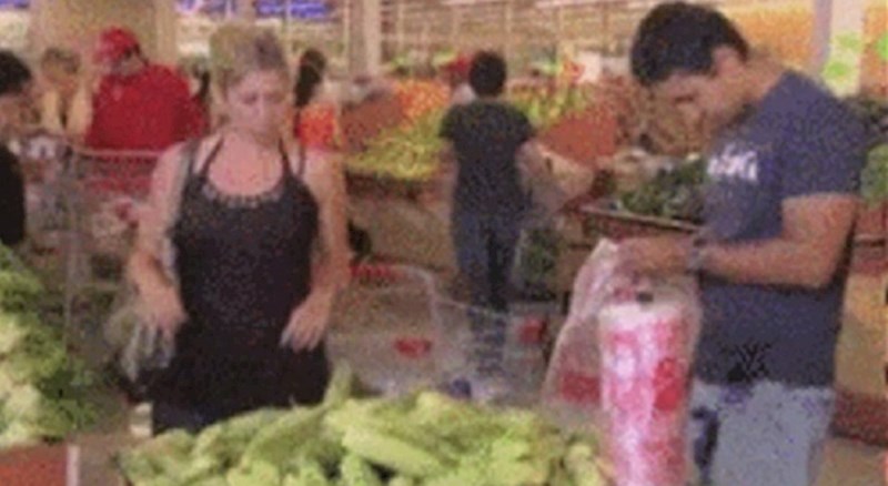 Nije mu bilo jasno zašto ne može otvoriti vrećicu za voće u dućanu, razlog će vas nasmijati