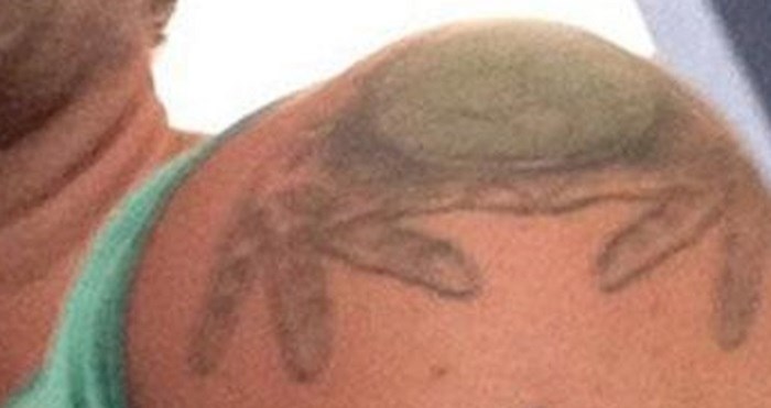 Nije imao novca za prekriti lošu tetovažu, pa se dosjetio kako ju ipak malo popraviti