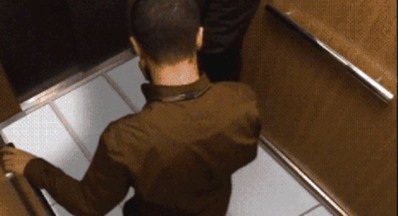 Ušli su u lift, a ono što se dogodilo skoro im je izazvalo srčani udar. Kako bi vi reagirali?