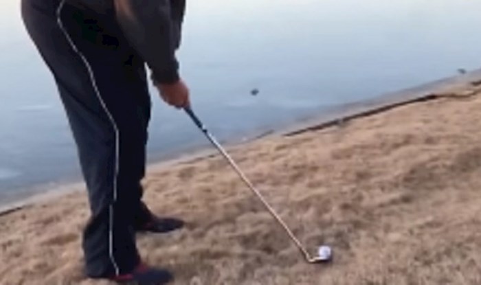 Čovjek je htio pokazati kako zvuči golf loptica dok skače po zaleđenom jezeru