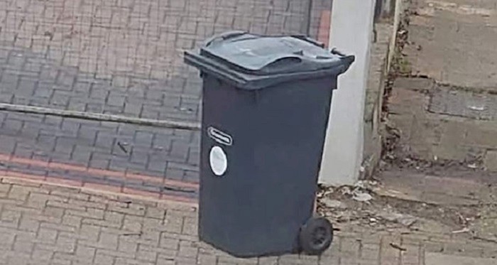 Zbog jednog detalja ova kanta za otpad postala je hit na Redditu