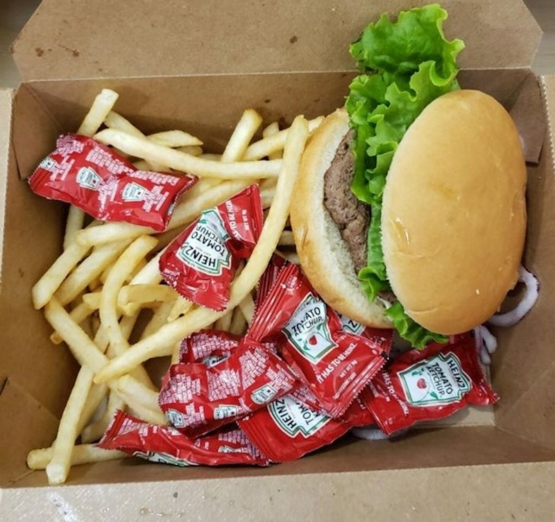 "Tražio sam više kečapa"