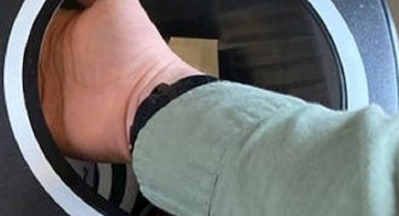 Lik se zgrozio kada je shvatio da je ova kanta za otpad najobičnija prevara