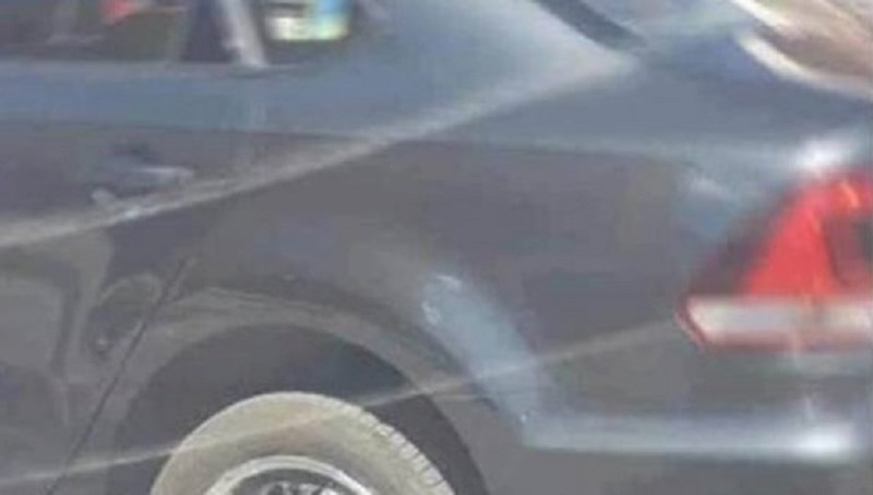 Otpali su mu naplatci na kotačima, morate vidjeti kako je to "popravio"