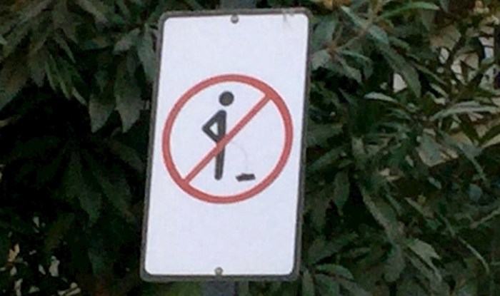 Zbog ovog znaka više nikome ne pada na pamet urinirati na javnom mjestu