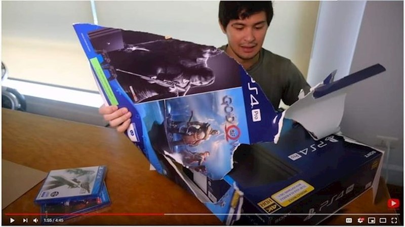 Način na koji je ovaj lik otvorio kutiju novog PlayStationa