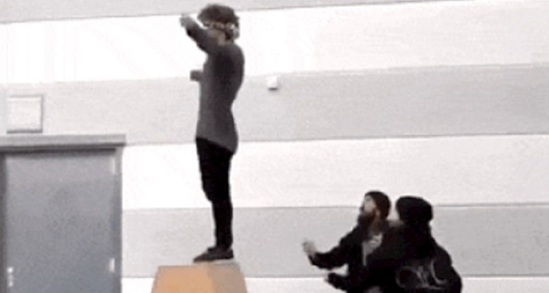 Plakat ćete od smijeha kad vidite kako je neslavno propao ovaj pokušaj hvatanja