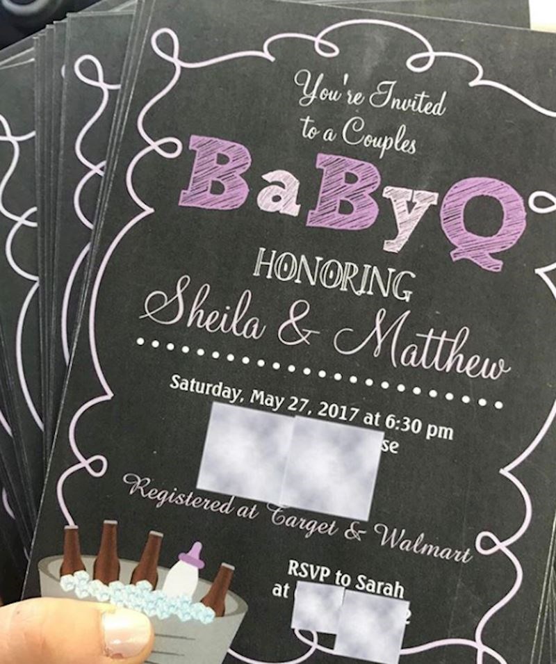 Mladenka koja je slučajno naručila pozivnice za proslavu rođenja djeteta..