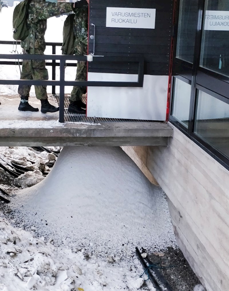 Od kuda ova hrpica snijega?