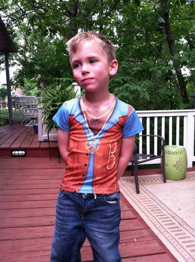 Dobio je ovu majicu na poklon