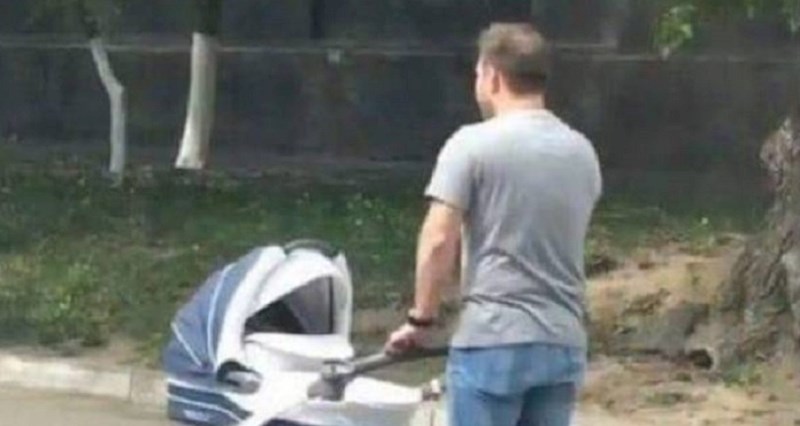 Ljudi su se čudili kako ovaj lik šeta bebu, što vi mislite o tome?