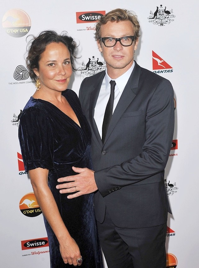 Rebecca Rigg i Simon Baker