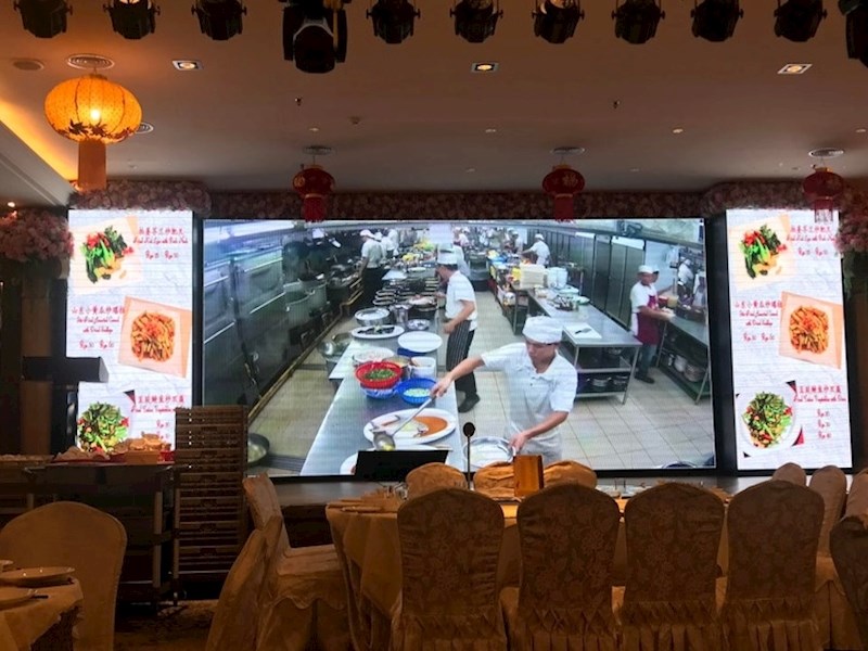 U ovom restoranu preko ekrana možete vidjeti proces nastanka vaše hrane