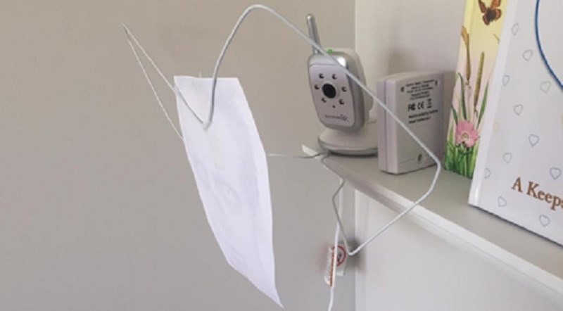 Lik je odlučio zeznuti ženu pomoću baby monitora, njoj je skoro stalo srce od straha