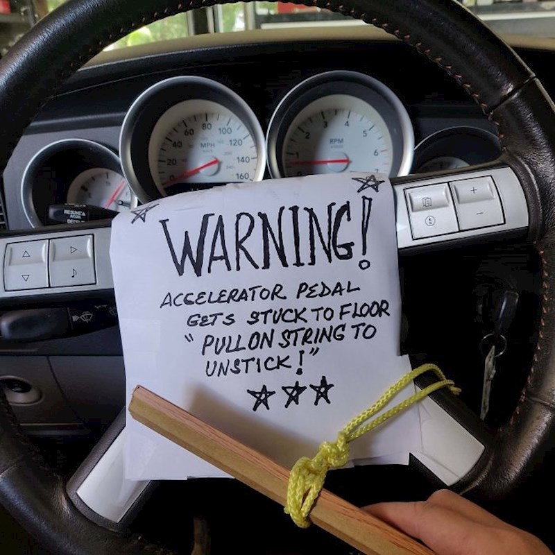 "Papučica gasa je zapela, povuci uže!"