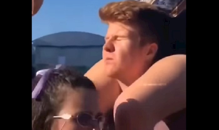 VIDEO Pogledajte agoniju ovog dečka kada je podignuo curu na ramena