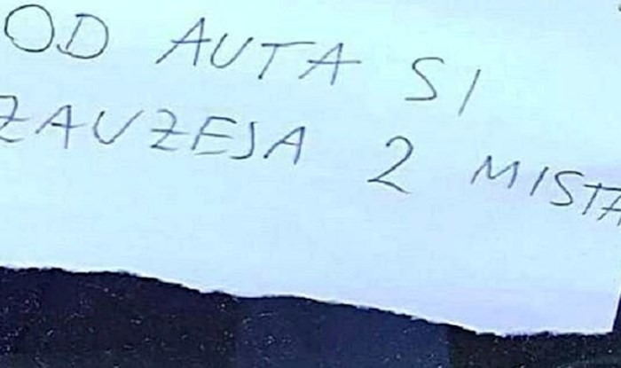 Razljutilo ga je nečije parkiranje pa mu je ostavio presmiješnu poruku koje će se dugo sjećati