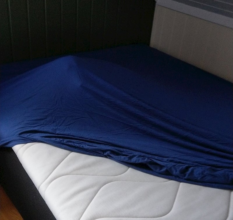 "Svaki put kada mijenjam posteljinu, moj pas se igra skrivača..."