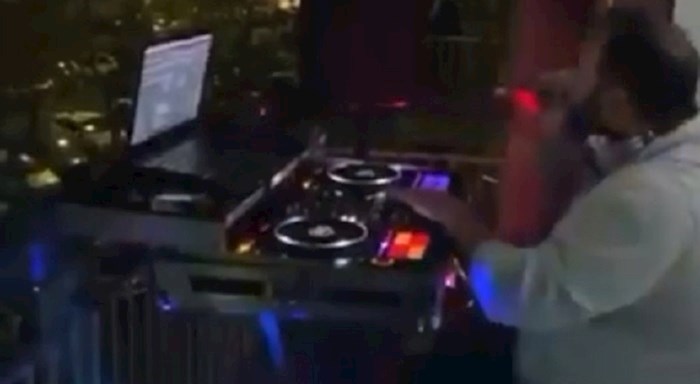 Talijanski DJ je na svom balkonu raspalio glazbu, ljudi su oduševljeni