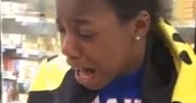 Cura je bila pod utjecajem lijekova za bolove, njena mama snimila je ovaj presmiješan video