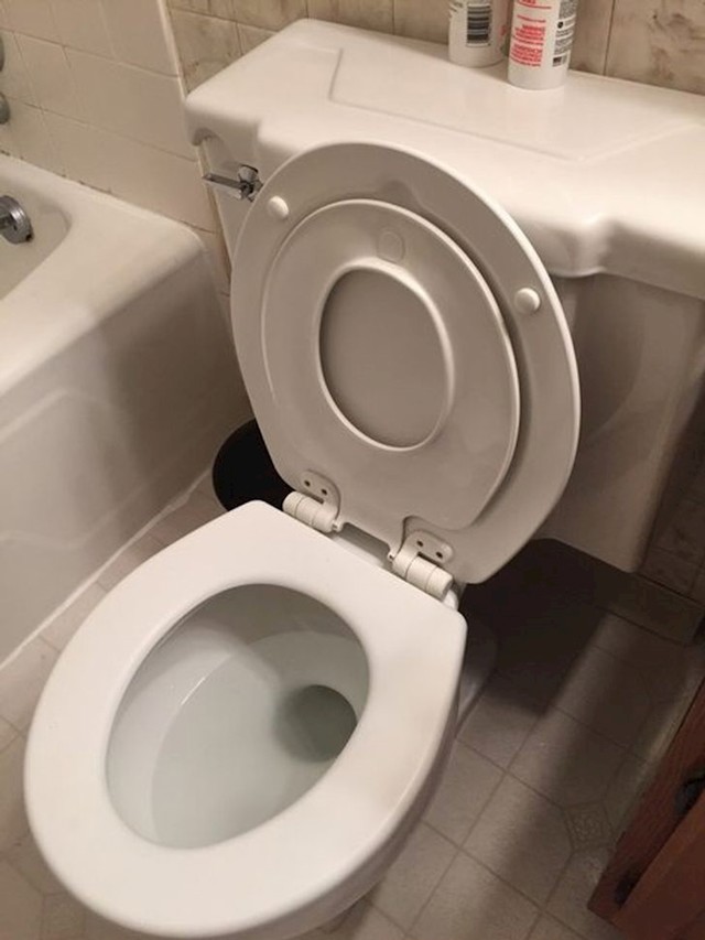 Daska za wc koja u sebi ima i malu dasku za djecu
