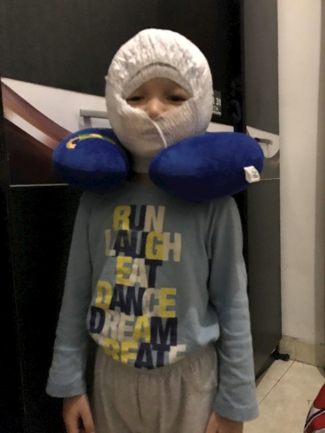 "Moj mlađi brat u kostimu nindže"