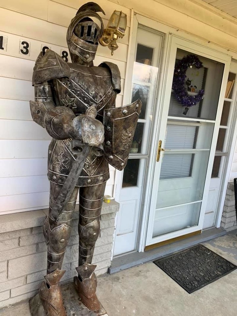 "Pronašla ga je moja kći na buvljaku, sad joj čuva kuću"