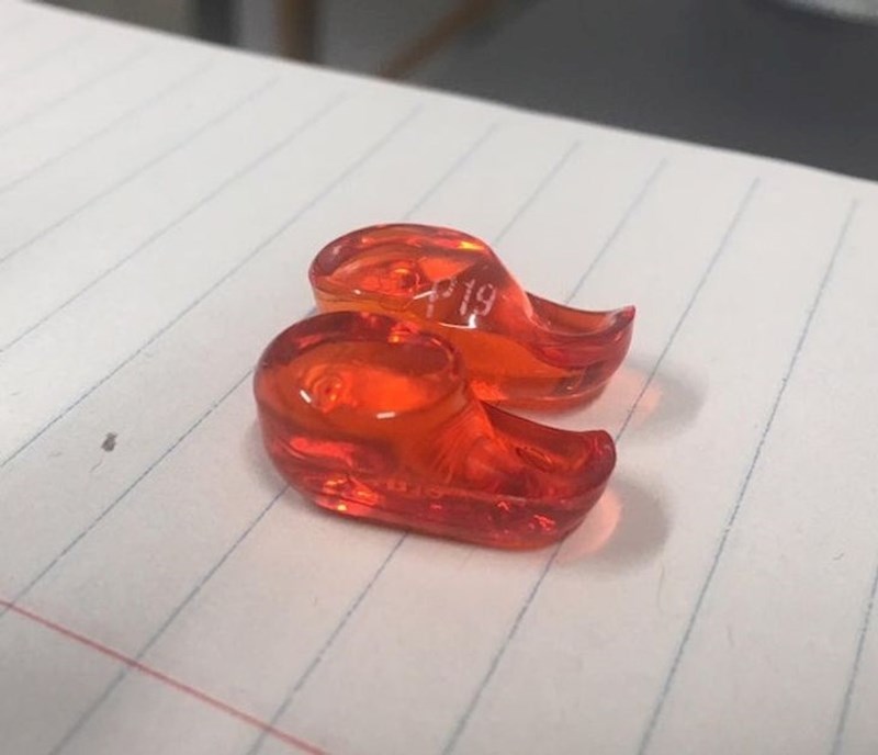 "Moje tablete su se rastopile na suncu i sada izgledaju kao vilenjakove cipele"