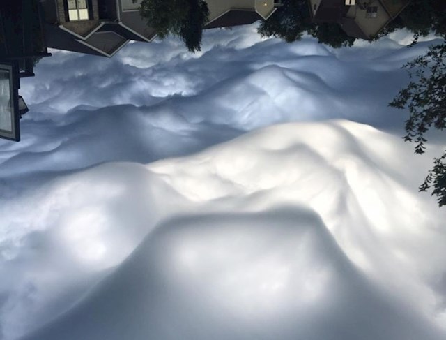 Oblaci koji izgledaju poput snijega