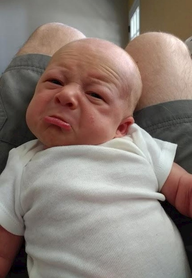 "Pretvori se u starca kada plače"