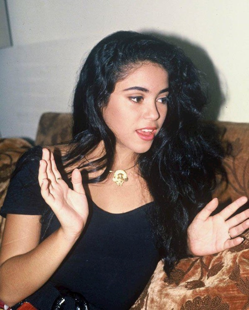 Shakira, 1990. godine