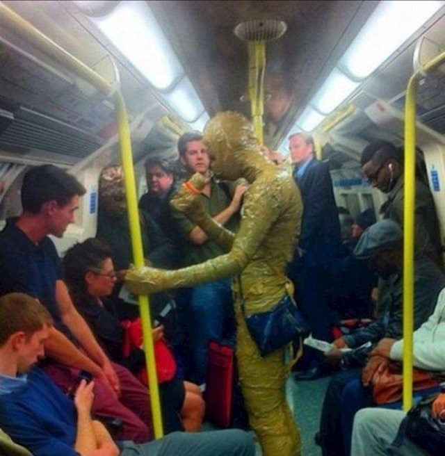 ljudi su uslikali najveće čudake iz javnog prijevoza koji su začudili sve putnike