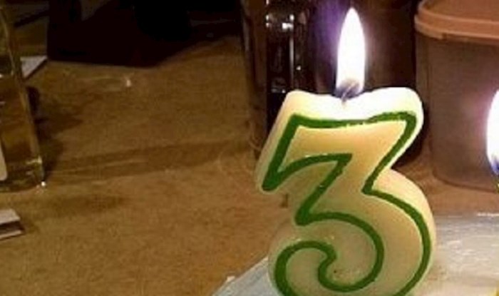 Nisu imali dovoljno svjećica za rođendansku tortu, ali su se odlično snašli