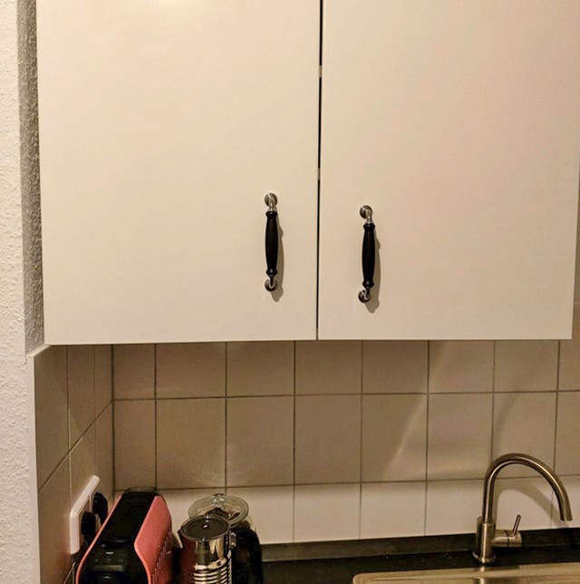 "Mučio sam se sa sastavljanjem kuhinje i na kraju ugledao ovo..."