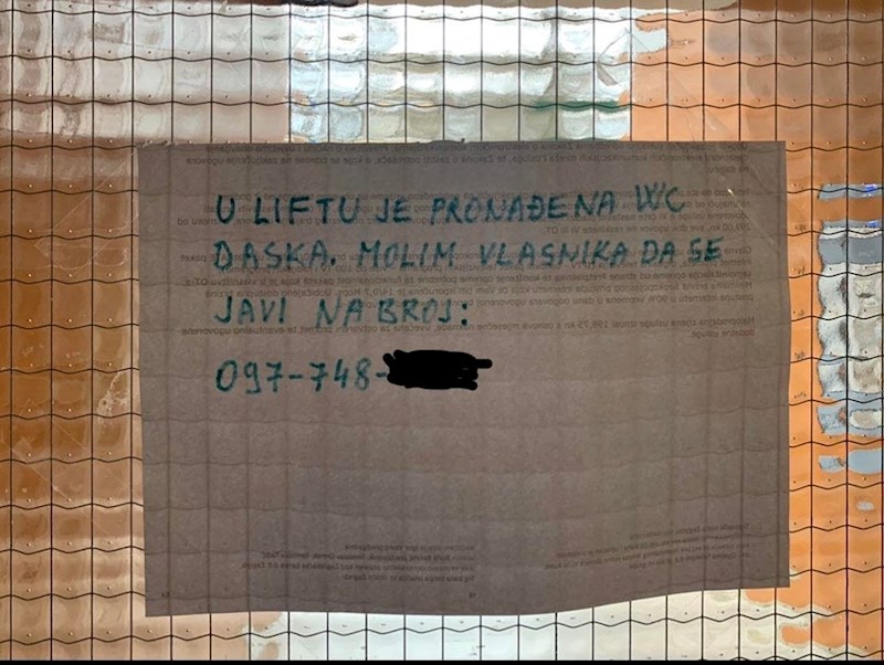 Pronašao je wc dasku :D