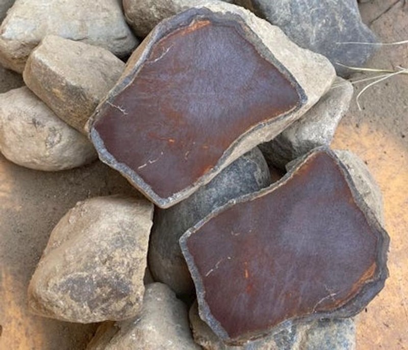 "Bacio sam ovaj kamen i on je puknuo"