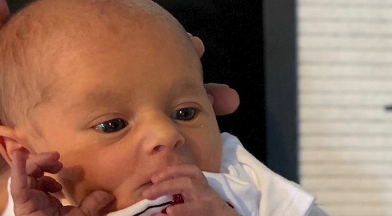 Nije mogla upoznati svoju nećakinju zbog koronavirusa, sestra joj je poslala presmiješnu fotku