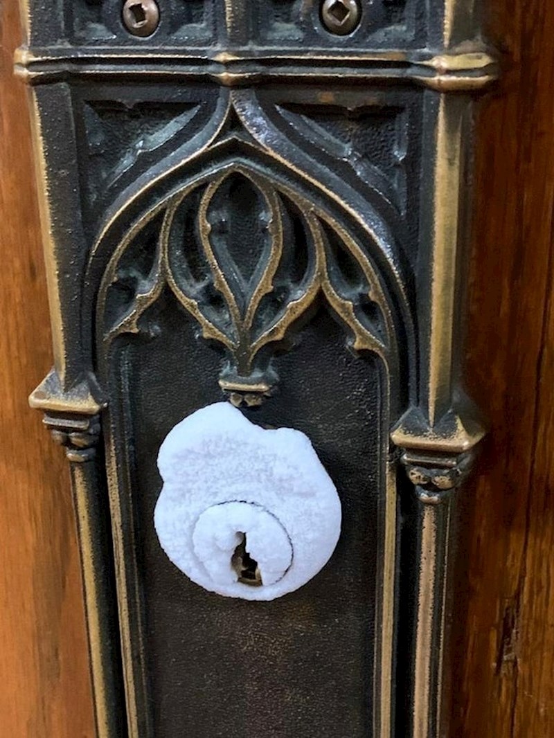 Ništa ne staje na put snijegu