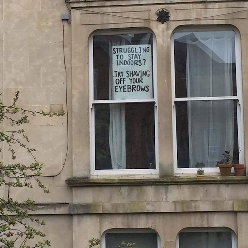 Problem vam je biti u stanu? Probajte obrijati svoje obrve...