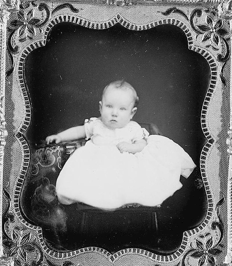 Sva djeca do četvrte godine nosila su haljine, bez obzira na spol