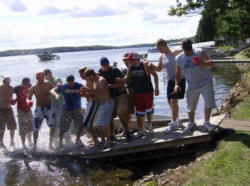 "Momačka zabava prije 10 godina..."