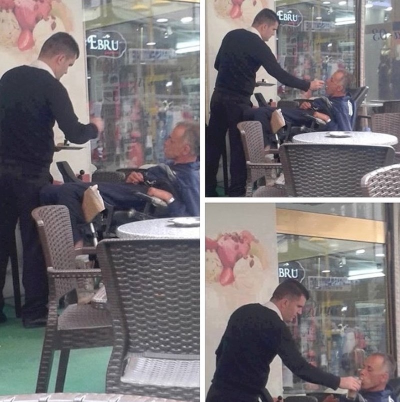 Konobar ovog restorana pomaže jesti čovjeku s poteškoćama