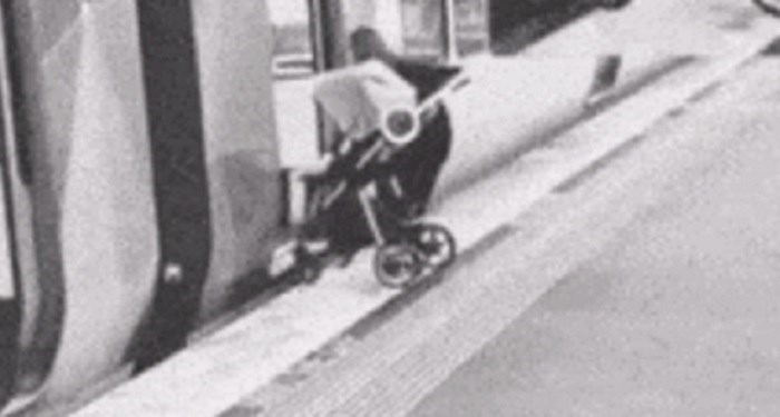 Žena je ostavila dijete u podzemnoj i izašla vani telefonirati. Vlak je otišao... Pogledajte kraj