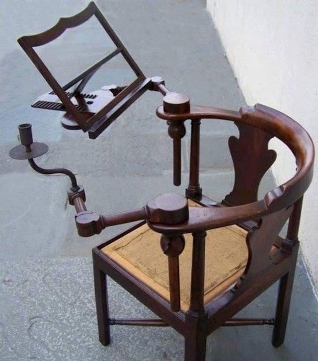 Stolica za čitanje iz osamnaestog stoljeća