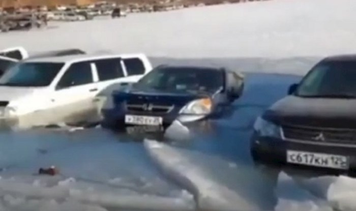 VIDEO Ljudi su koristili zaleđeno jezero kao parkiralište. Pogledajte rezultat