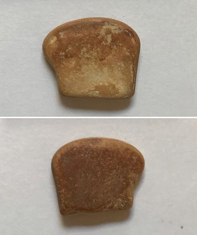 Kamen koji izgleda kao tost