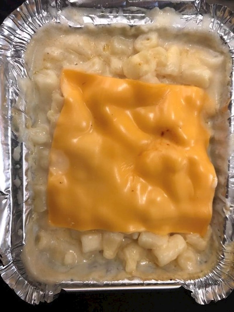 Makaraoni sa sirom iz jednog skupog talijanskog restorana...