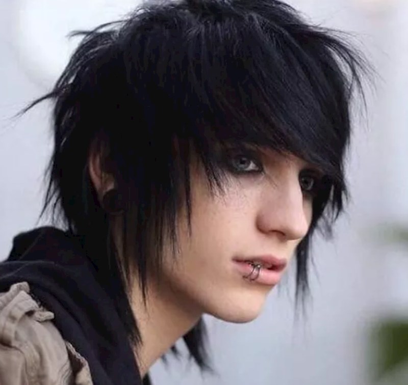 Emo frizure nosili su svi neshvaćeni klinci. Danas sigurno ni oni ne shvaćaju zašto